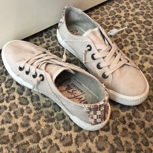 Blowfish Malibu Superfoam Shoe Size 7!! Worn once